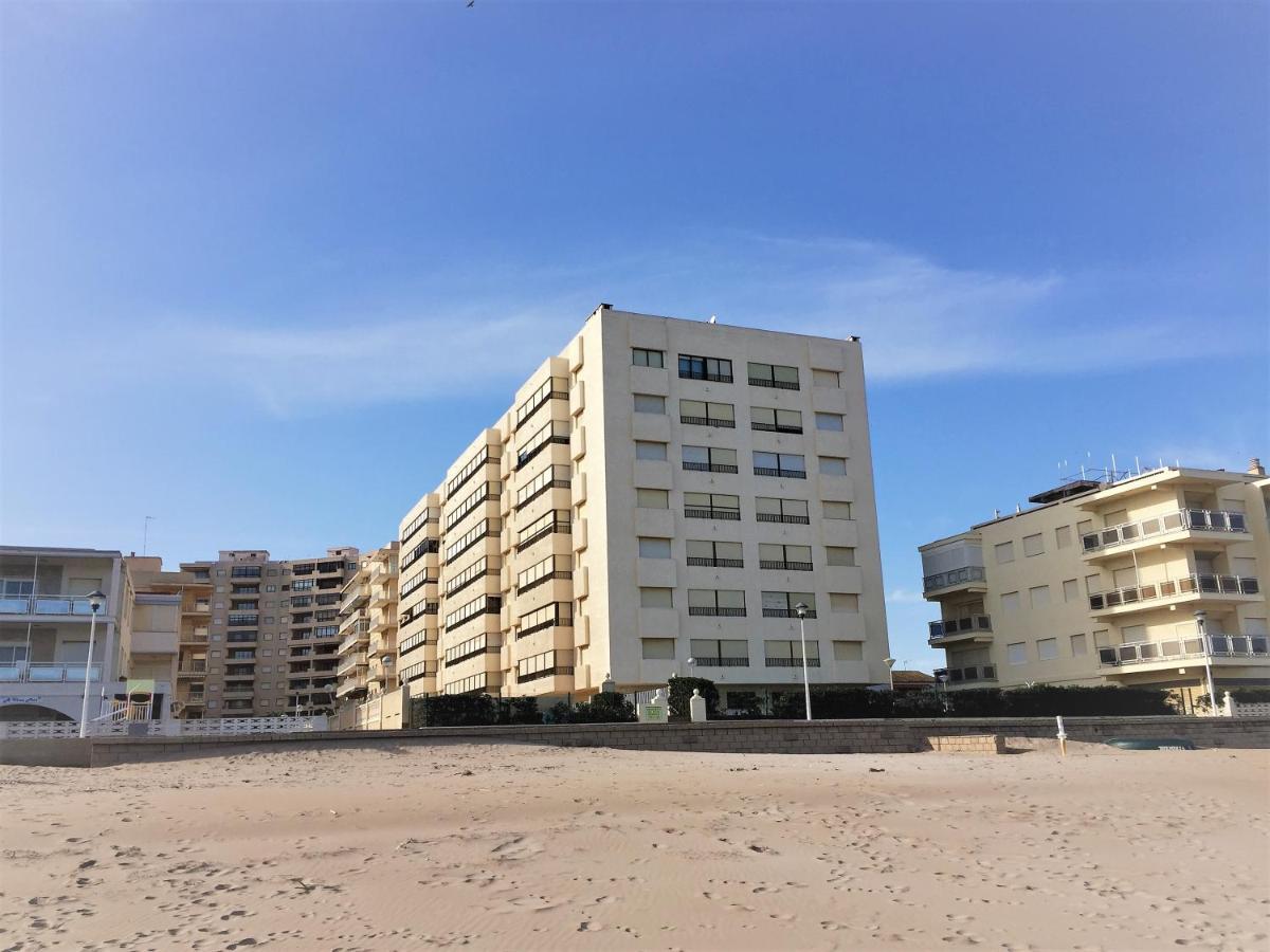 Cozy Apartment In A Beachfront Complex Mareny Blau Exteriör bild